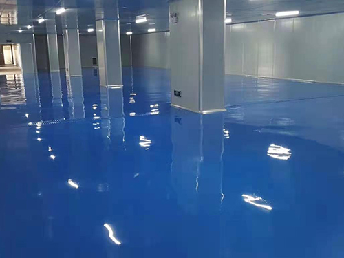 环氧地坪漆的湿润环境应用：适用于水疗中心和潮湿场所。
