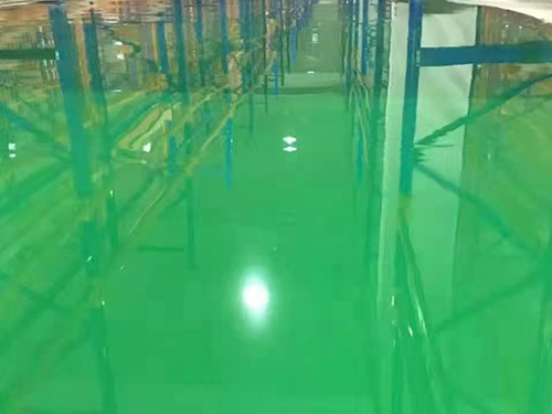 聚氨酯耐磨地坪VS环氧地坪：谁更胜一筹